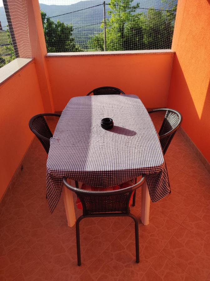 Apartman Tramonto Motovun Exterior foto
